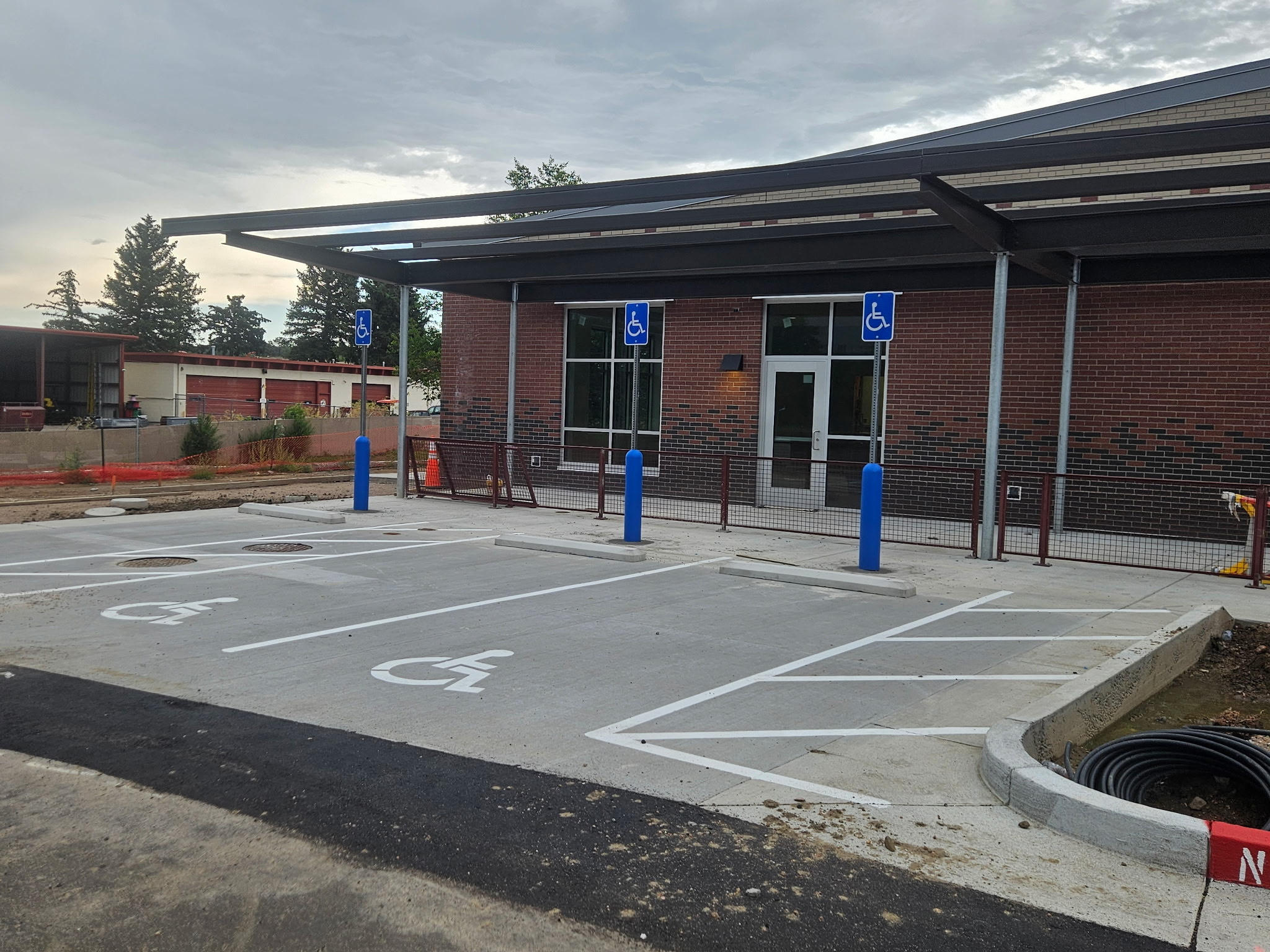 parking lot signage near me